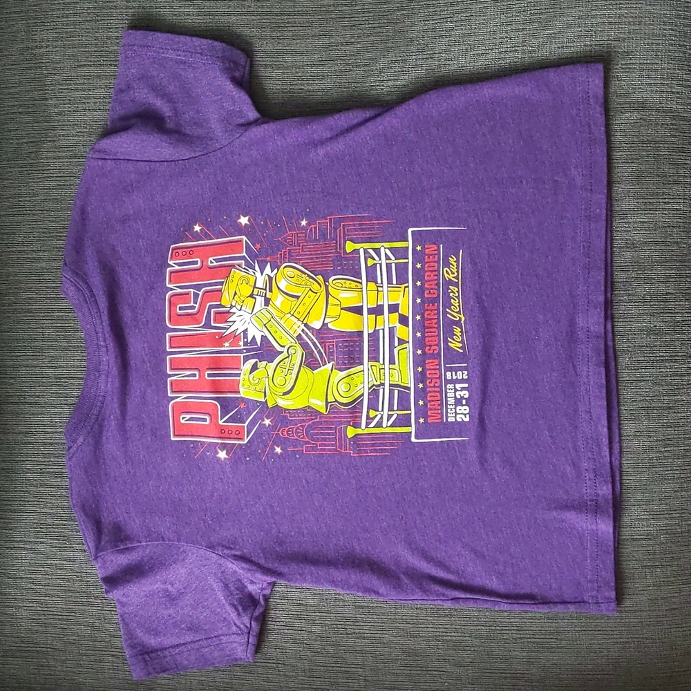 Phish kids tour shirt. Madison Square Garden run December 28 - 31. Size 4. - Picture 4 of 5